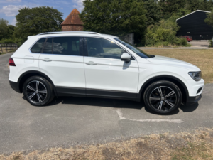 2019 Volkswagen Tiguan 1.5 Tsi Evo Se Navigation in White — image 4