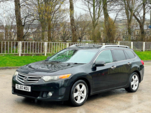 2010 Honda Accord 2.2 I-Dtec Ex Tourer Auto Euro 5 5dr in Black — image 5