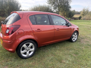 2012 Vauxhall Corsa 1.2 16v Sxi in Orange — image 5