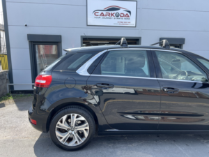 2016 Citroen C4 Picasso 1.6 Bluehdi Exclusive in Black — image 4