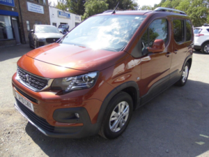 2019 Peugeot Rifter 1.5 Bluehdi Allure Standard MPV Euro 6 5dr in Bronze — image 3