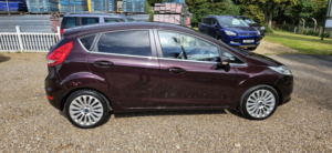2009 Ford Fiesta 1.6 Titanium in Red — image 2