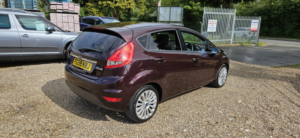 2009 Ford Fiesta 1.6 Titanium in Red — image 3