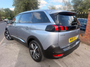 2018 Peugeot 5008 1.2 Puretech Allure Euro 6 (s/s) 5dr in Grey — image 4