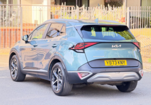 2024 Kia Sportage 1.6 T-Gdi 3 SUV 5dr Petrol Manual Euro 6 (s/s) (148 Bhp) in Grey — image 4