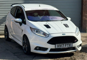 2017 Ford Fiesta 1.6t Ecoboost St-3 Euro 6 3dr in White — image 3
