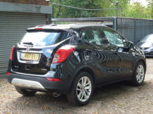 2017 Vauxhall Mokka X 1.4i Turbo Design Nav SUV 5dr Petrol Manual Euro 6 (s/s) (140 Ps) in Black — image 4