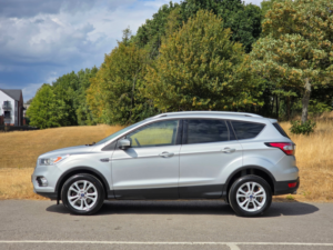 2017 Ford Kuga 2.0 Tdci Titanium SUV 5dr Diesel Manual Euro 6 (s/s) (150 Ps) in Silver — image 4