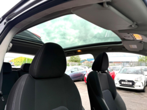 2019 Nissan Qashqai 1.5 Dci N-Connecta Euro 6 (s/s) 5dr in Black — image 6