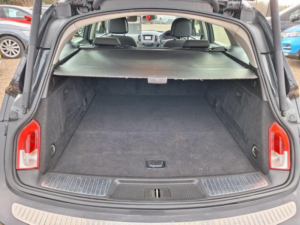 2014 Vauxhall Insignia 2.0 Cdti Ecoflex Sri Sports Tourer Euro 5 (s/s) 5dr in Black — image 6