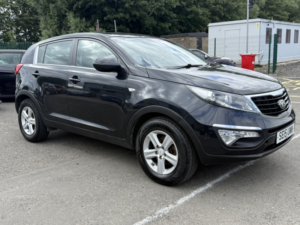 2015 Kia Sportage 1.7 Crdi Ecodynamics 1 in Black — image 2