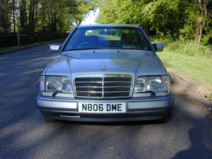 1996 Mercedes-Benz 220 Ref 8696 - Mercedes Benz W124 E220 Coupe Automatic – Air Con - Ex Spain (rhd - Uk Car) in Silver — image 4