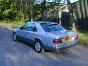1996 Mercedes-Benz 220 Ref 8696 - Mercedes Benz W124 E220 Coupe Automatic – Air Con - Ex Spain (rhd - Uk Car) in Silver — image 6