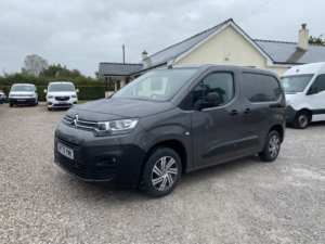 2021 Citroen Berlingo 1.5 Bluehdi 650 Enterprise M in Grey — image 3