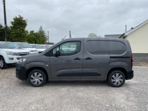 2021 Citroen Berlingo 1.5 Bluehdi 650 Enterprise M in Grey — image 5