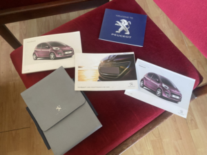 2013 Peugeot 107 1.0 12v Active in Silver — image 4
