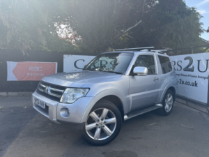 2008 Mitsubishi Shogun 3.2 Di-Dc Diamond in Silver — image 4