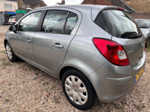 2018 Vauxhall Corsa 1.3 Cdti Ecoflex Exclusiv in Silver — image 6