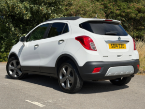 2014 Vauxhall Mokka 1.7 Cdti Se SUV 5dr Diesel Manual 4WD Euro 5 (s/s) (130 Ps) in White — image 3