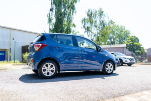2016 Hyundai I10 1.0 I10 Se 1.0 Bd (blue Int) in Blue — image 6