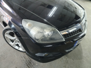 2009 Vauxhall Astra 1.8 Vvt 16v Sri in Black — image 2