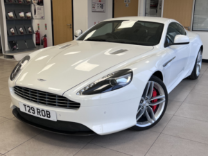 2013 Aston Martin Db9 6.0 V12 in White — image 3