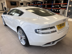 2013 Aston Martin Db9 6.0 V12 in White — image 6