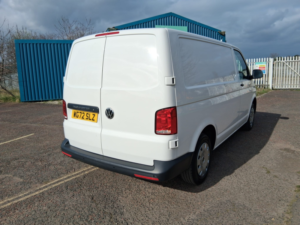 2022 Volkswagen Transporter 2.0 Tdi T28 Startline Panel Van 5dr Diesel Manual Fwd Swb Euro 6 (s/s) (110 Ps) in White — image 5