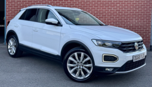 2018 Volkswagen T-Roc 1.6 Tdi Sel in White — image 3