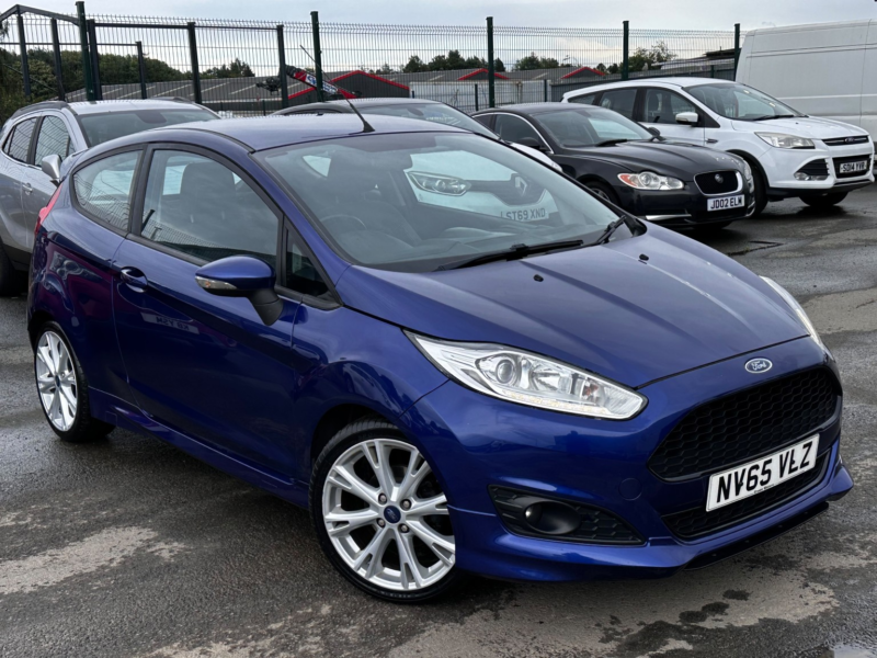 2015 Ford Fiesta 1.0 T Ecoboost Zetec S in Blue — image 1