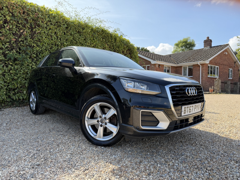2017 Audi Q2 1.6 Tdi Sport in Black — image 1
