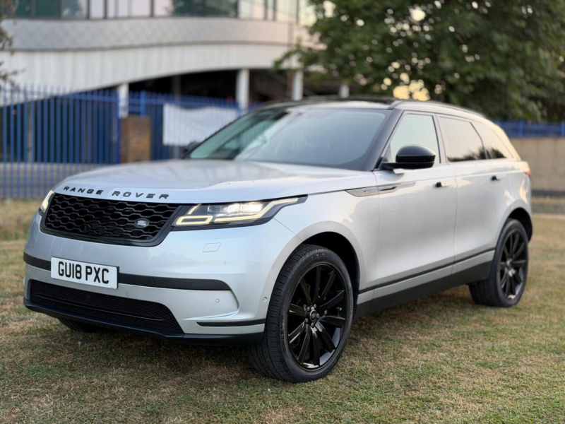 2018 Land Rover Range Rover Velar 2.0 D240 Se Auto 4WD Euro 6 (s/s) 5dr in Silver — image 1
