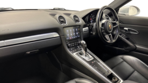 2018 Porsche 718 Cayman 2.0t Coupe 2dr Petrol Pdk Euro 6 (s/s) (300 Ps) in Silver — image 4