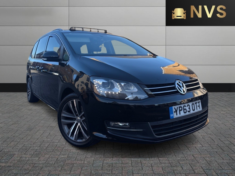 2013 Volkswagen Sharan 2.0 Tdi Bluemotion Tech Sel in Black — image 1