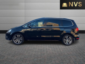 2013 Volkswagen Sharan 2.0 Tdi Bluemotion Tech Sel in Black — image 4