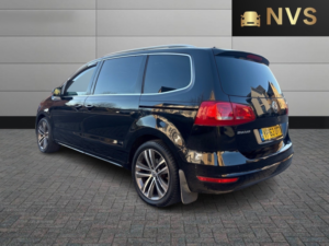 2013 Volkswagen Sharan 2.0 Tdi Bluemotion Tech Sel in Black — image 5