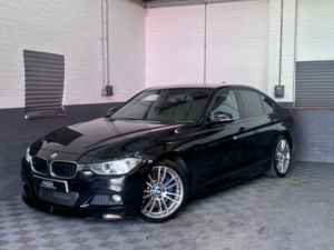 2013 BMW 3 Series 3.0 330d M Sport Saloon 4dr Diesel Auto Euro 5 (s/s) (258 Ps) in Black — image 2