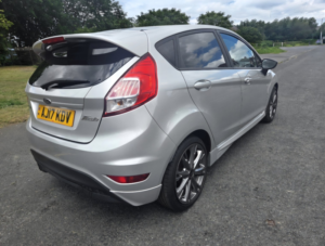 2017 Ford Fiesta 1.0 T Ecoboost St-Line in Silver — image 3
