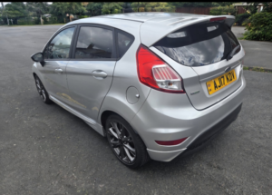 2017 Ford Fiesta 1.0 T Ecoboost St-Line in Silver — image 5