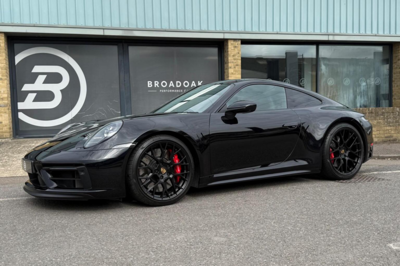2022 Porsche 911 3.0t 992 Carrera 4 Gts Pdk 4WD Euro 6 (s/s) 2dr in Black — image 1