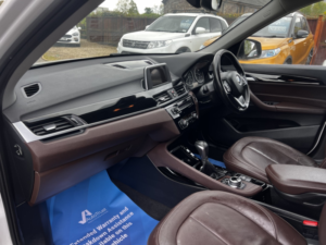 2016 BMW X1 2.0 X1 Xdrive18d Xline in White — image 5