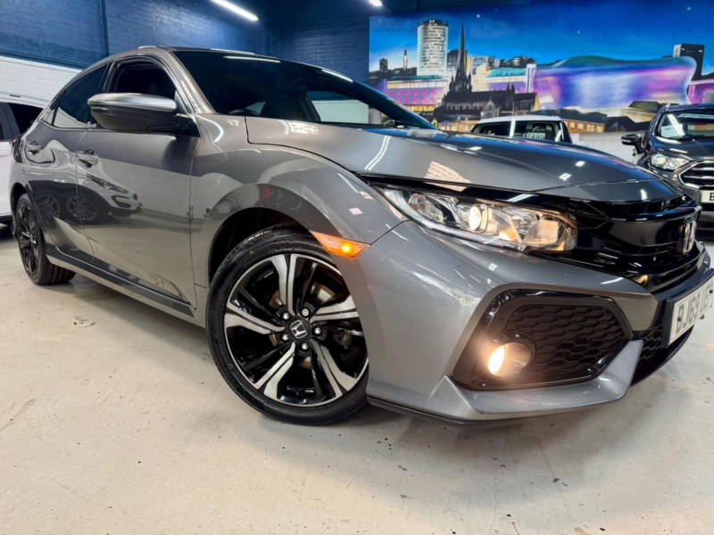 2019 Honda Civic 1.0 Vtec Turbo Sr Euro 6 (s/s) 5dr in Grey — image 1