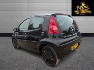 2011 Peugeot 107 1.0 12v Urban in Black — image 5