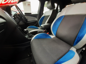 2015 Volkswagen Polo 1.4 Tsi Act Bluegt in Black — image 4