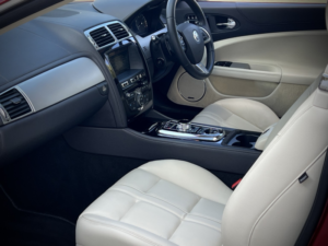 2012 Jaguar Xk 5.0 V8 in Red — image 4