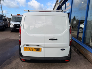 2019 Ford Transit Connect 1.5 230 Ecoblue Leader Crew Van Double Cab 6dr Diesel Manual L2 Euro 6 100 Ps in White — image 6