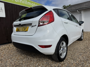 2013 Ford Fiesta 1.3 Zetec in White — image 6