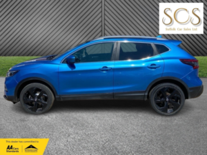 2018 Nissan Qashqai 1.3 Dig-T Tekna in Blue — image 4