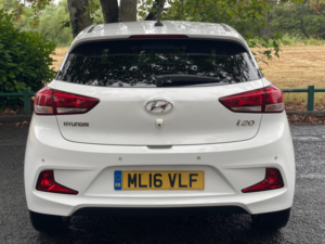 2016 Hyundai I20 1.2 Blue Drive Sport Nav Euro 6 (s/s) 3dr in White — image 5