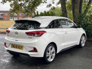 2016 Hyundai I20 1.2 Blue Drive Sport Nav Euro 6 (s/s) 3dr in White — image 6